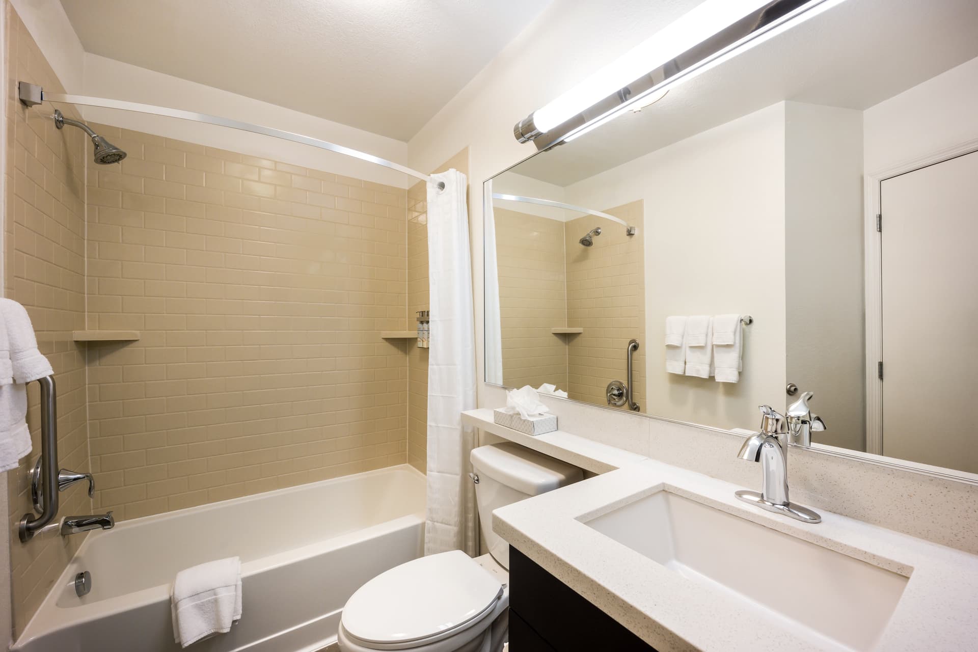 Sonesta Simply Suites Oklahoma City Airport