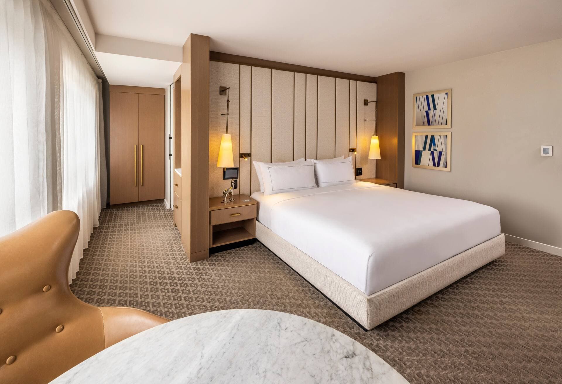 The Statler Dallas, Curio Collection By Hilton