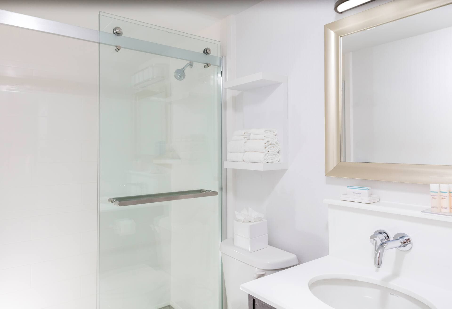 Hotel Continental Miami Beach, Tapestry Collection by Hilton