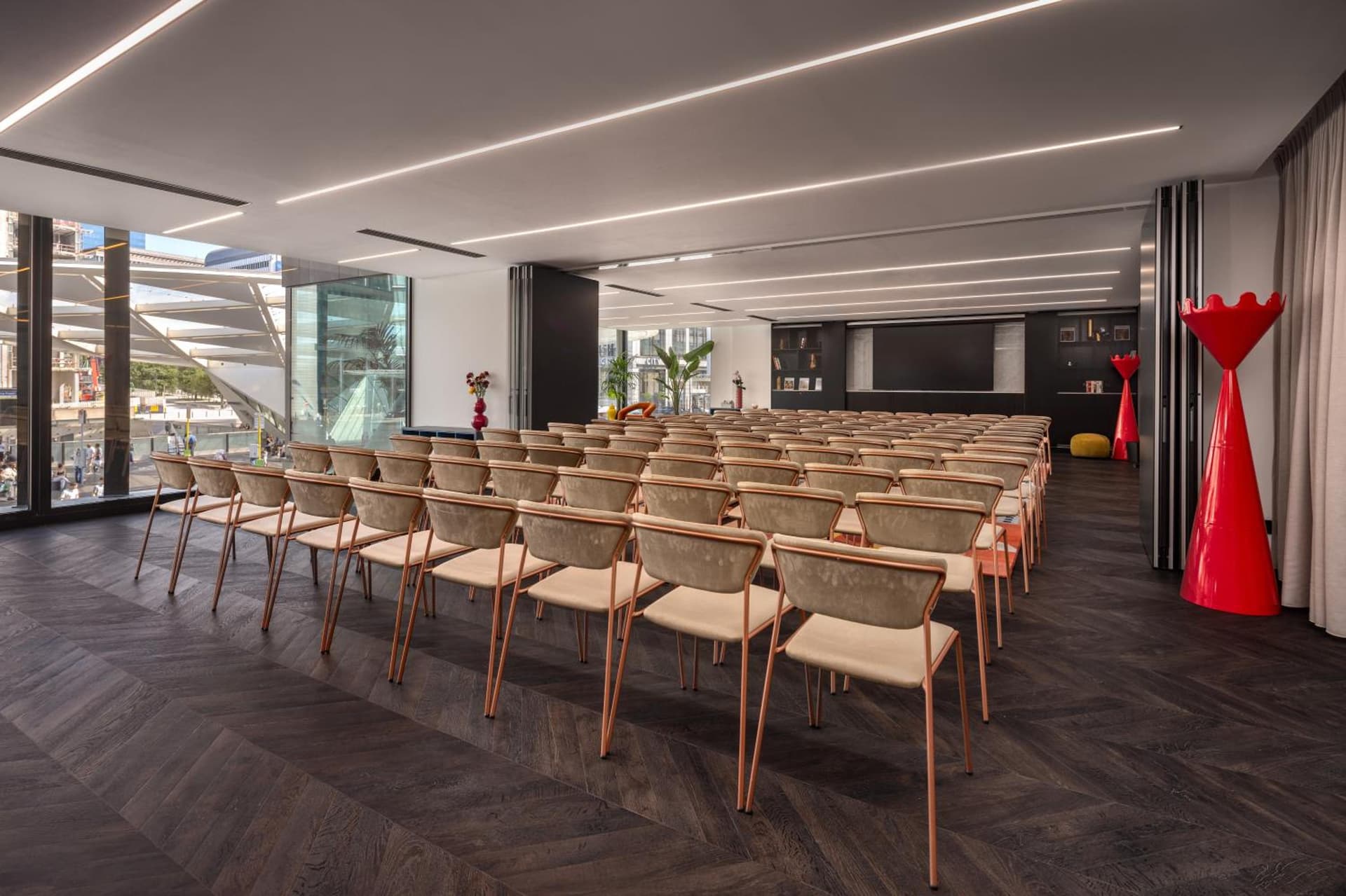 Cardo Brussels, Autograph Collection