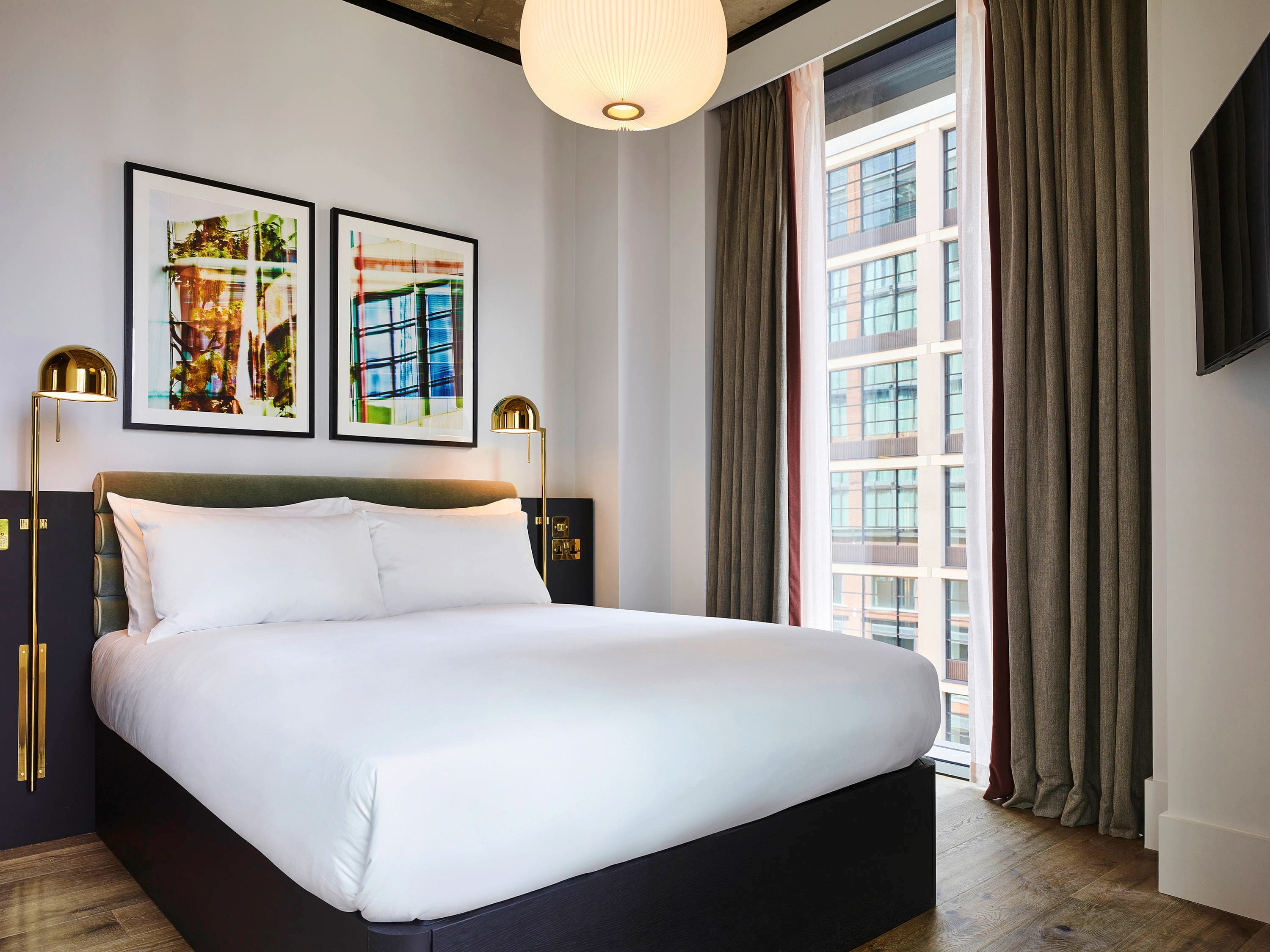 TRIBE London Canary Wharf