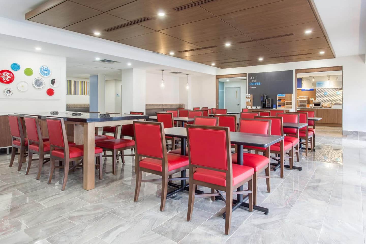 Holiday Inn Express & Suites Mississauga-Toronto Southwest, an IHG Hotel