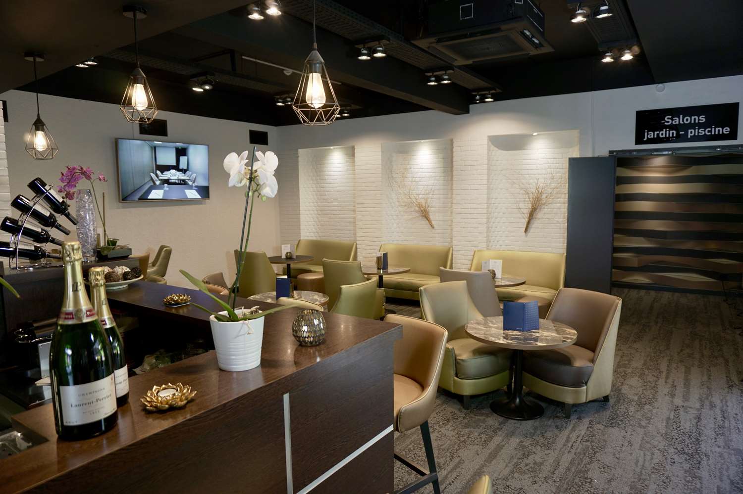 Golden Tulip Roissy Saint Witz