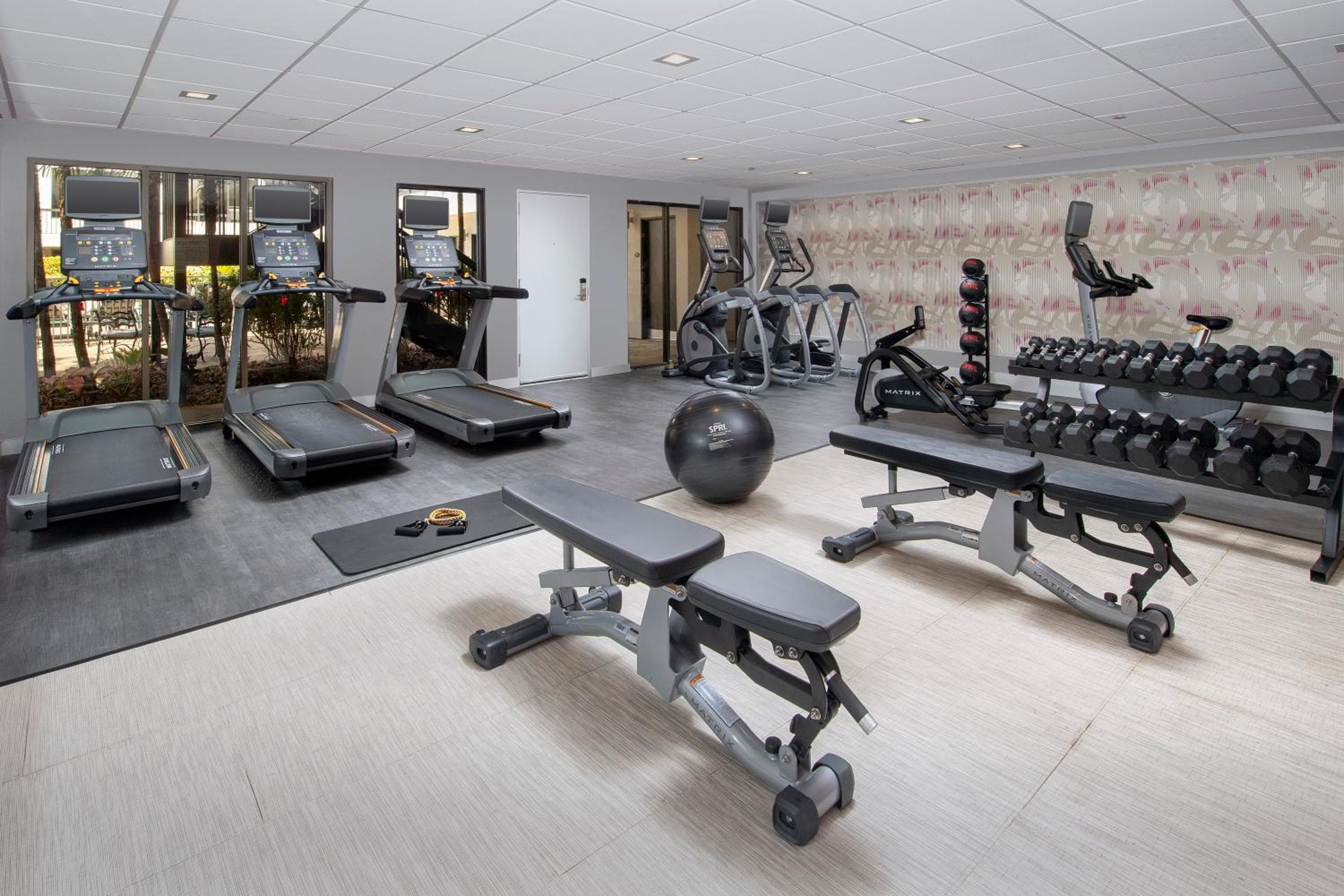 Crowne Plaza San Antonio Airport by IHG