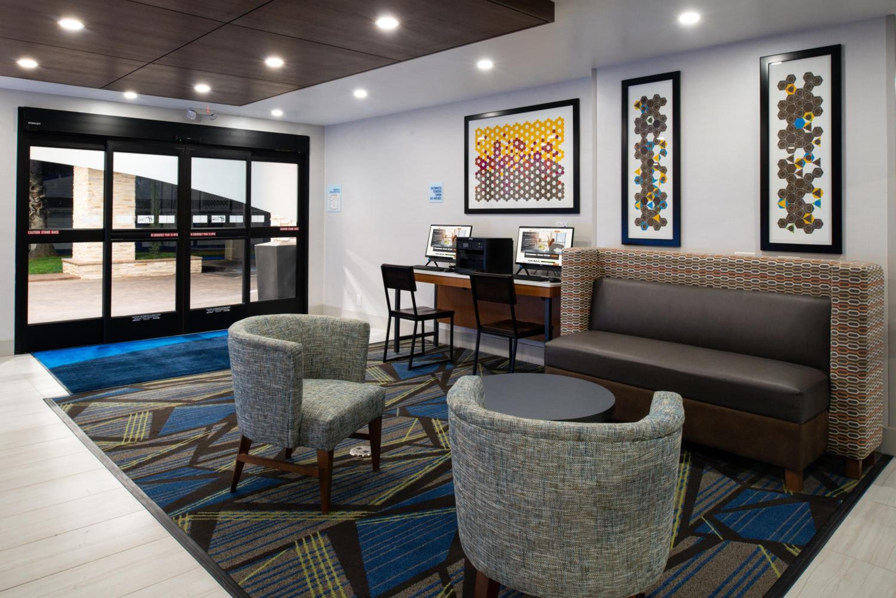 Holiday Inn Express - Santa Rosa North by IHG