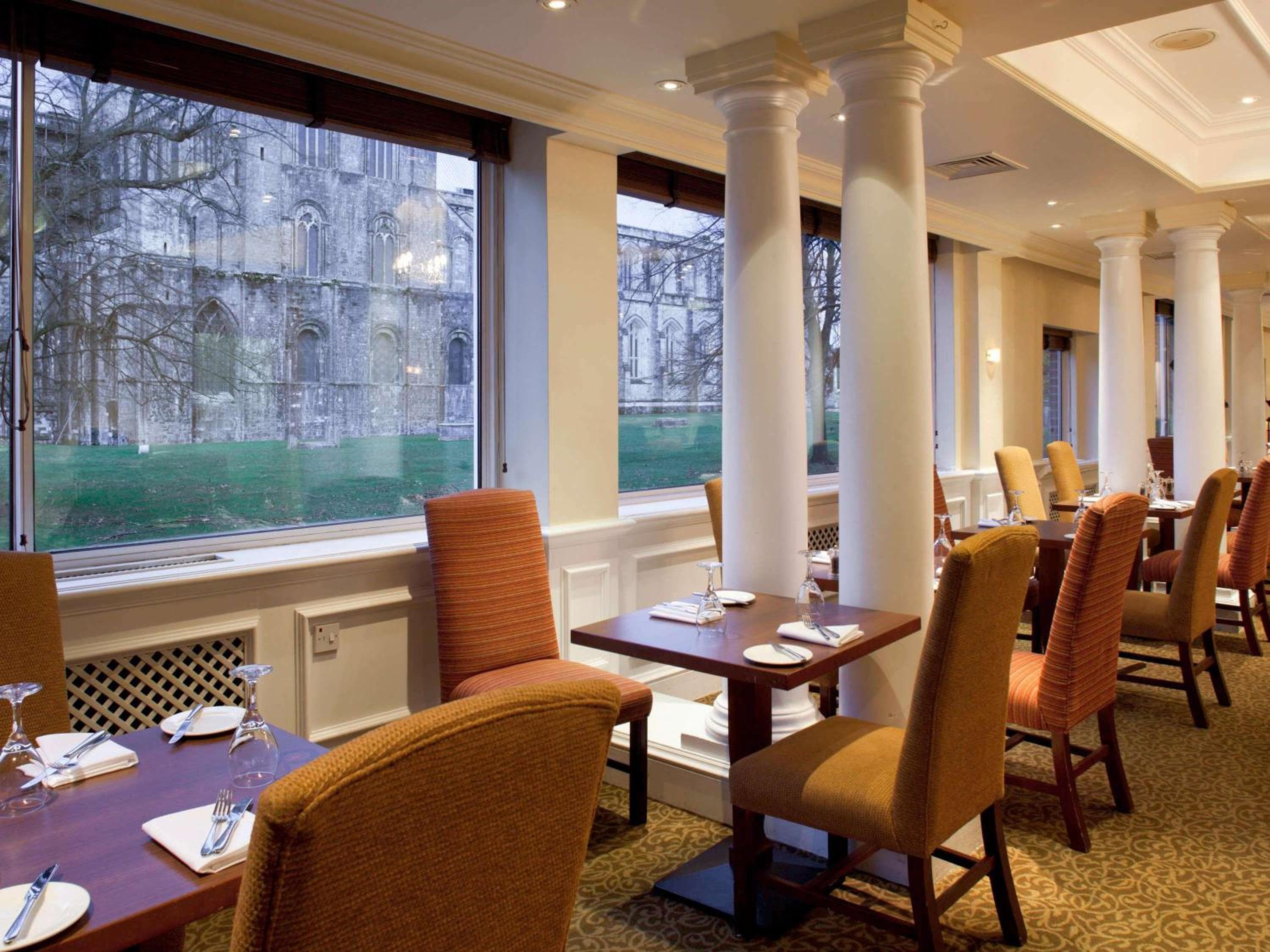 Winchester Wessex Hotel by Sunday