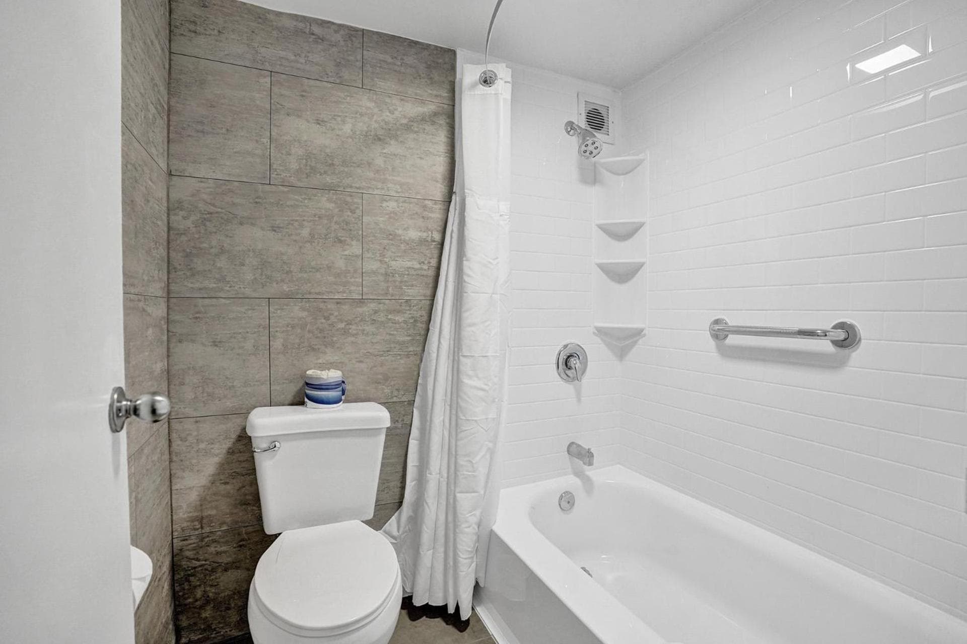 The Harrison Downtown Hotel