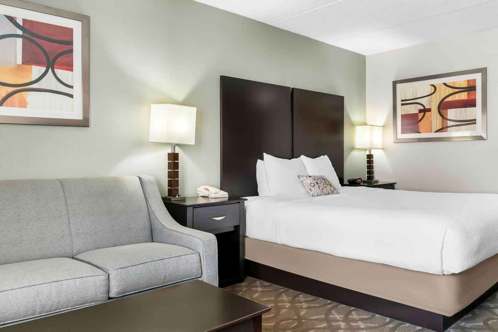 Best Western Okemos/East Lansing Hotel & Suites