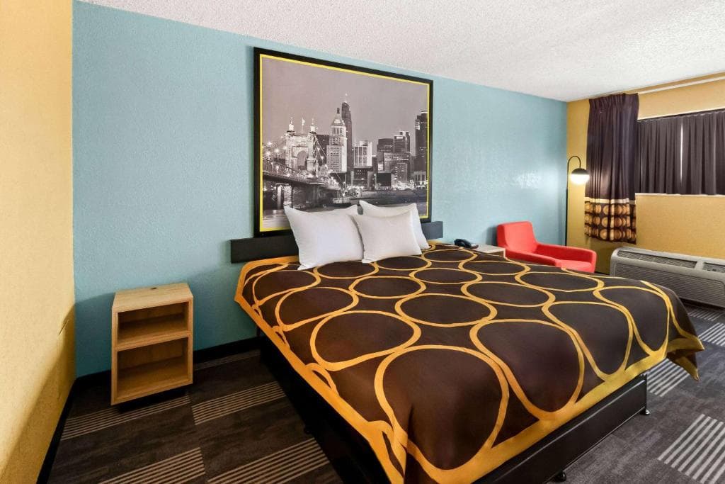 Super 8 by Wyndham Vandalia/Dayton International Airport