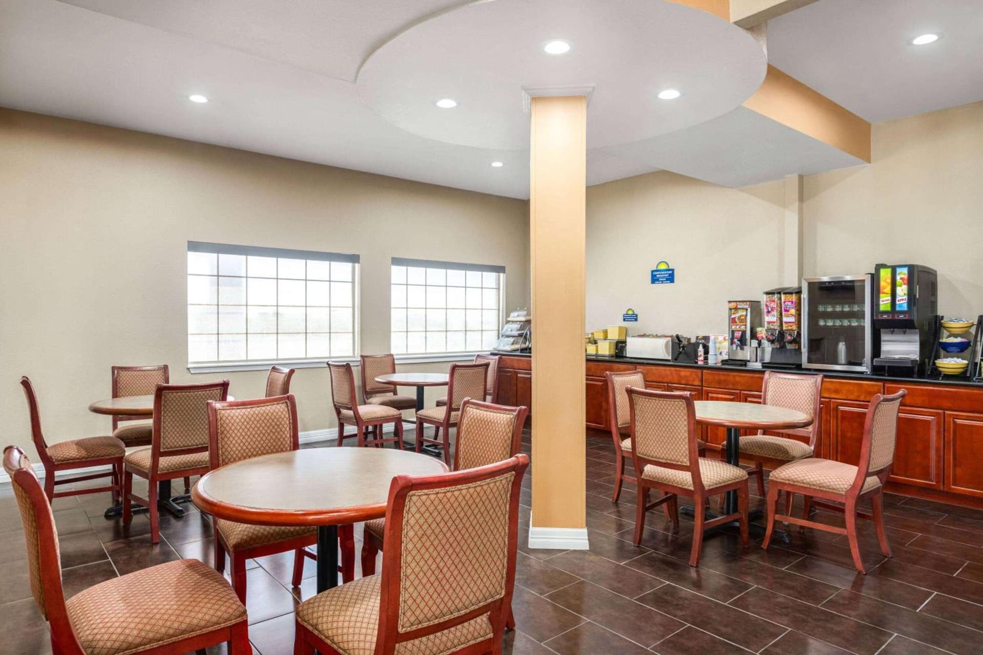 Days Inn by Wyndham San Antonio Near Fiesta Park