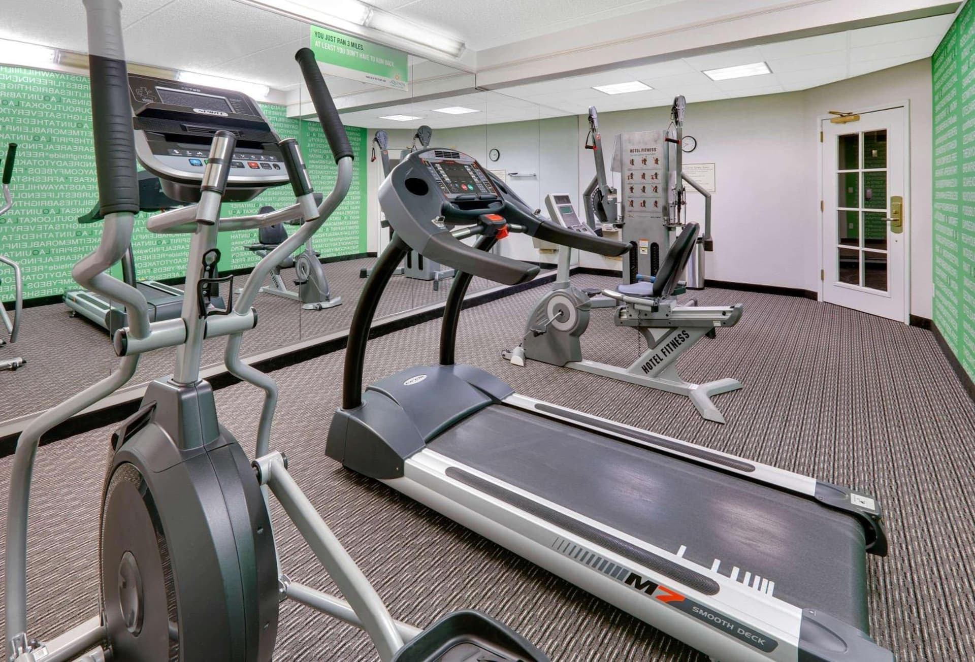 LaQuinta By Wyndham Dallas Arlington South
