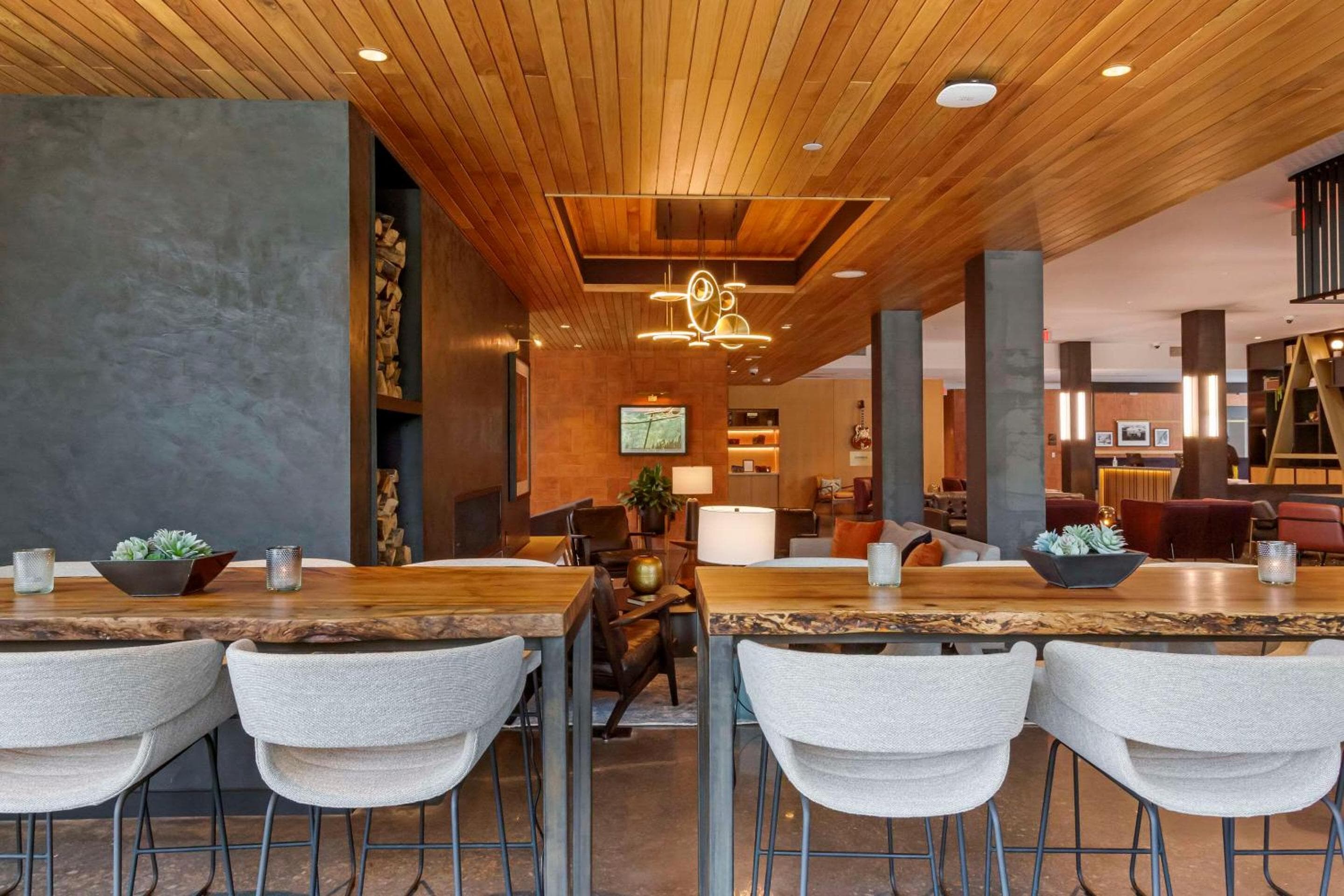 Cambria Hotel Austin Airport