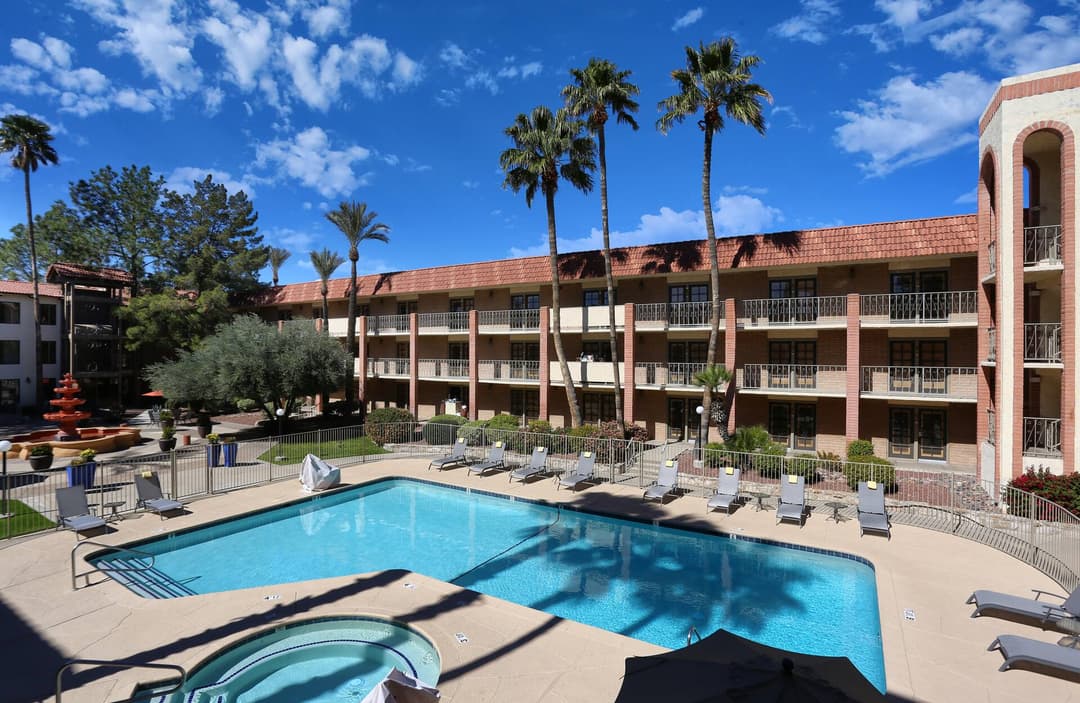 DoubleTree Suites by Hilton Tucson Airport