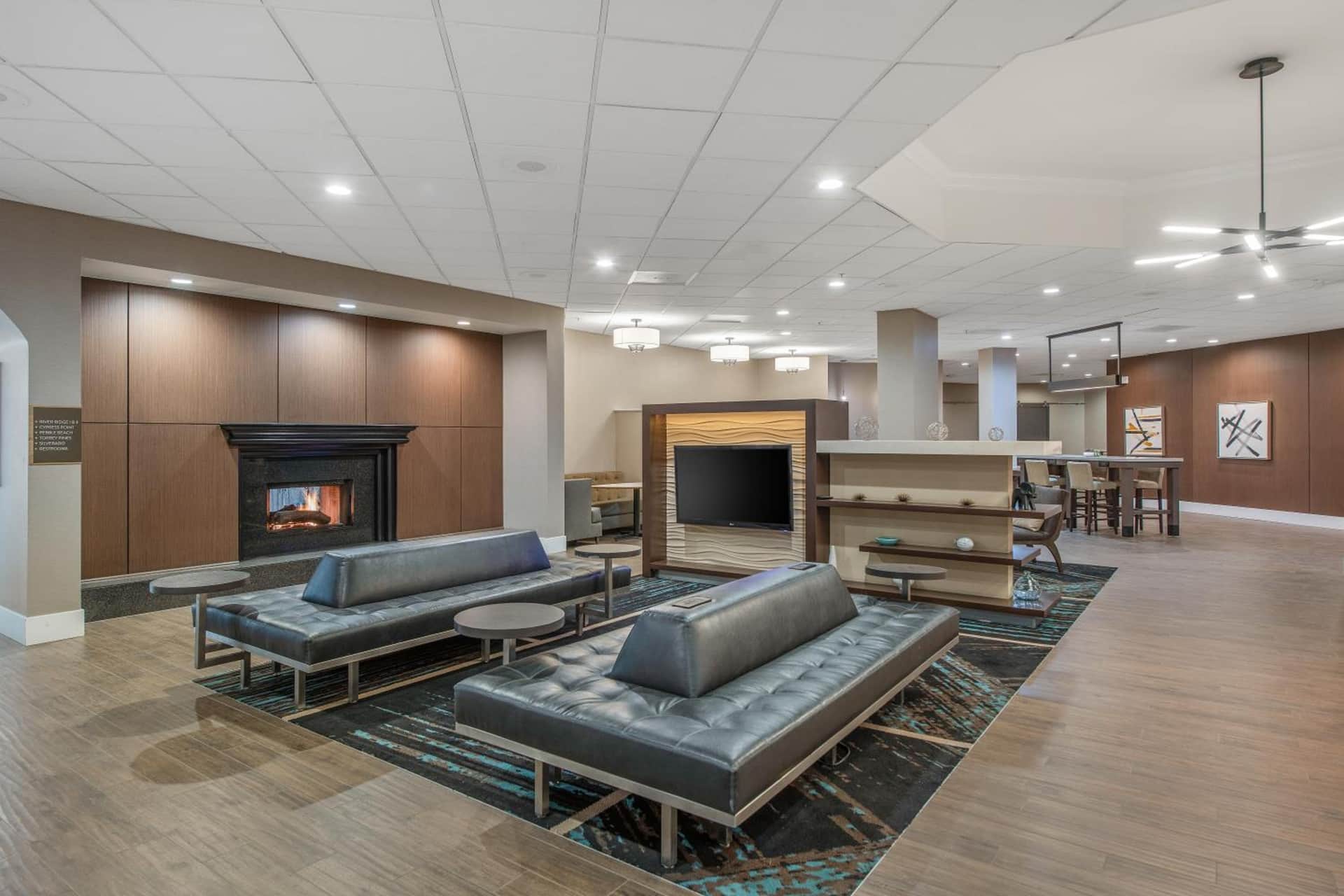 Staybridge Suites - Oxnard - River Ridge