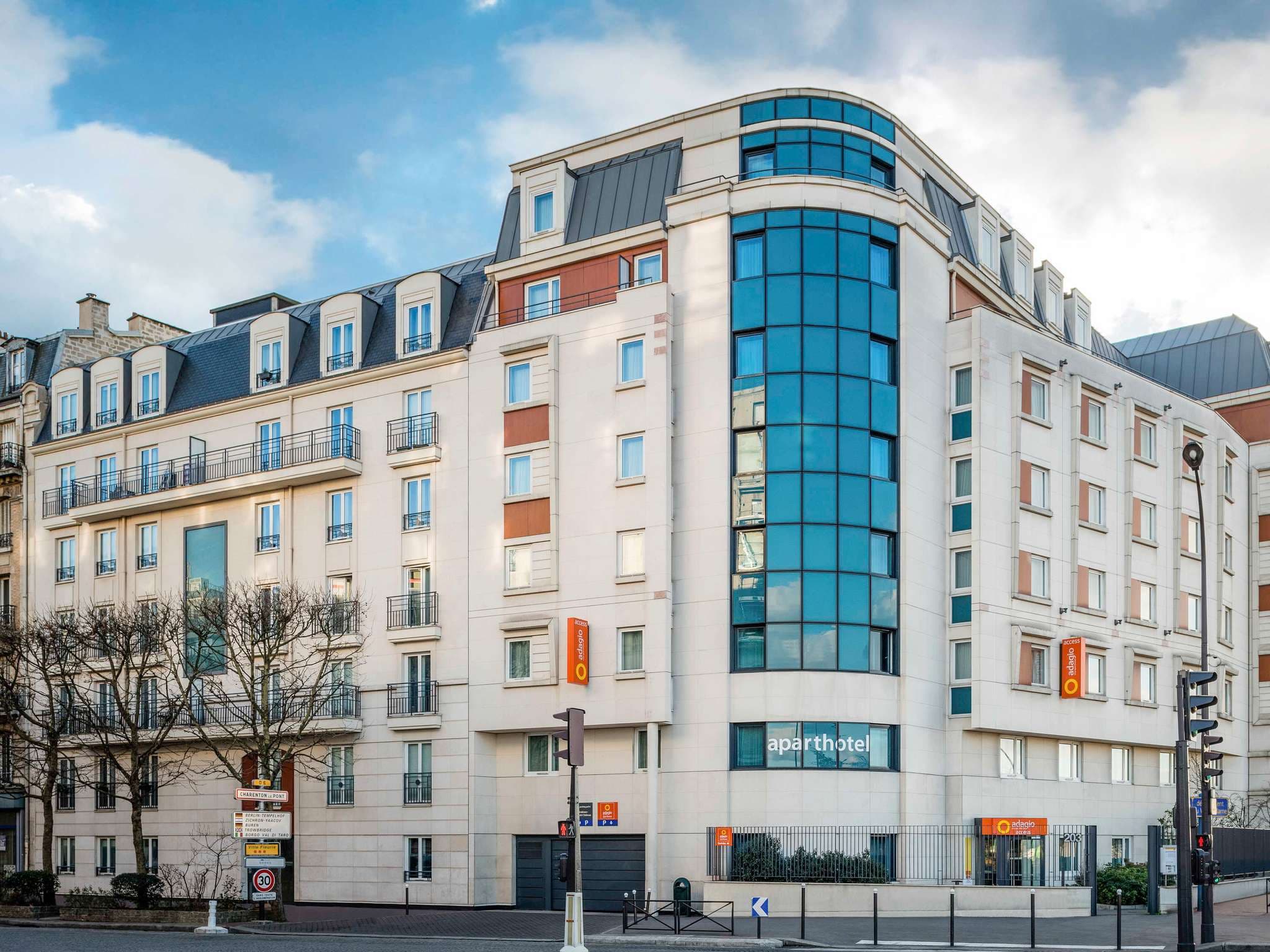 Adagio Access Paris Porte de Charenton Aparthotel
