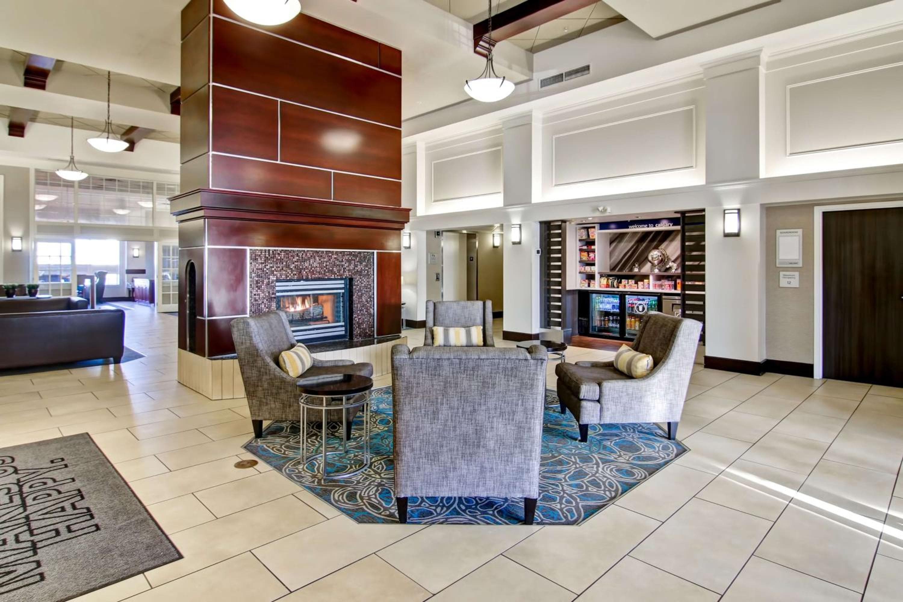 Hampton Inn & Suites by Hilton Calgary Airport