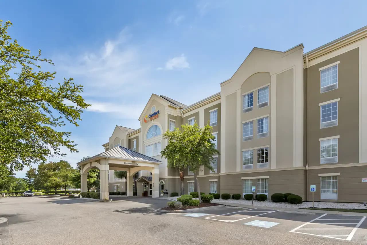 Comfort Suites Myrtle Beach Central