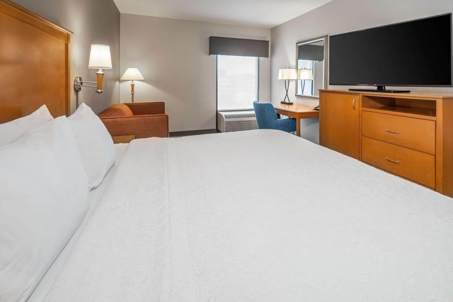 Hampton Inn & Suites Nashville Vanderbilt Elliston Place