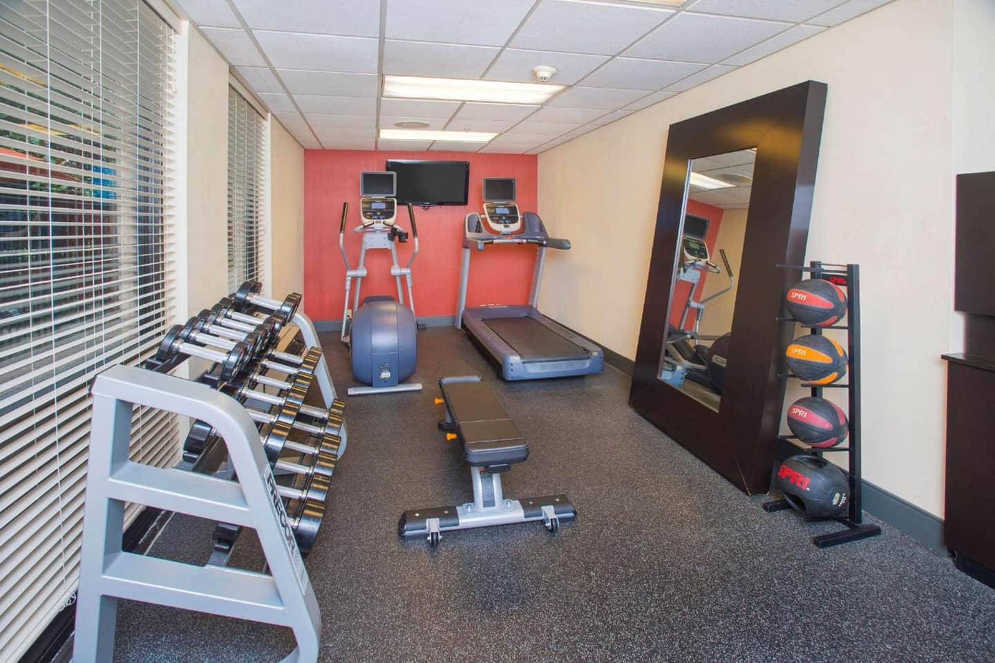 Hampton Inn & Suites Annapolis