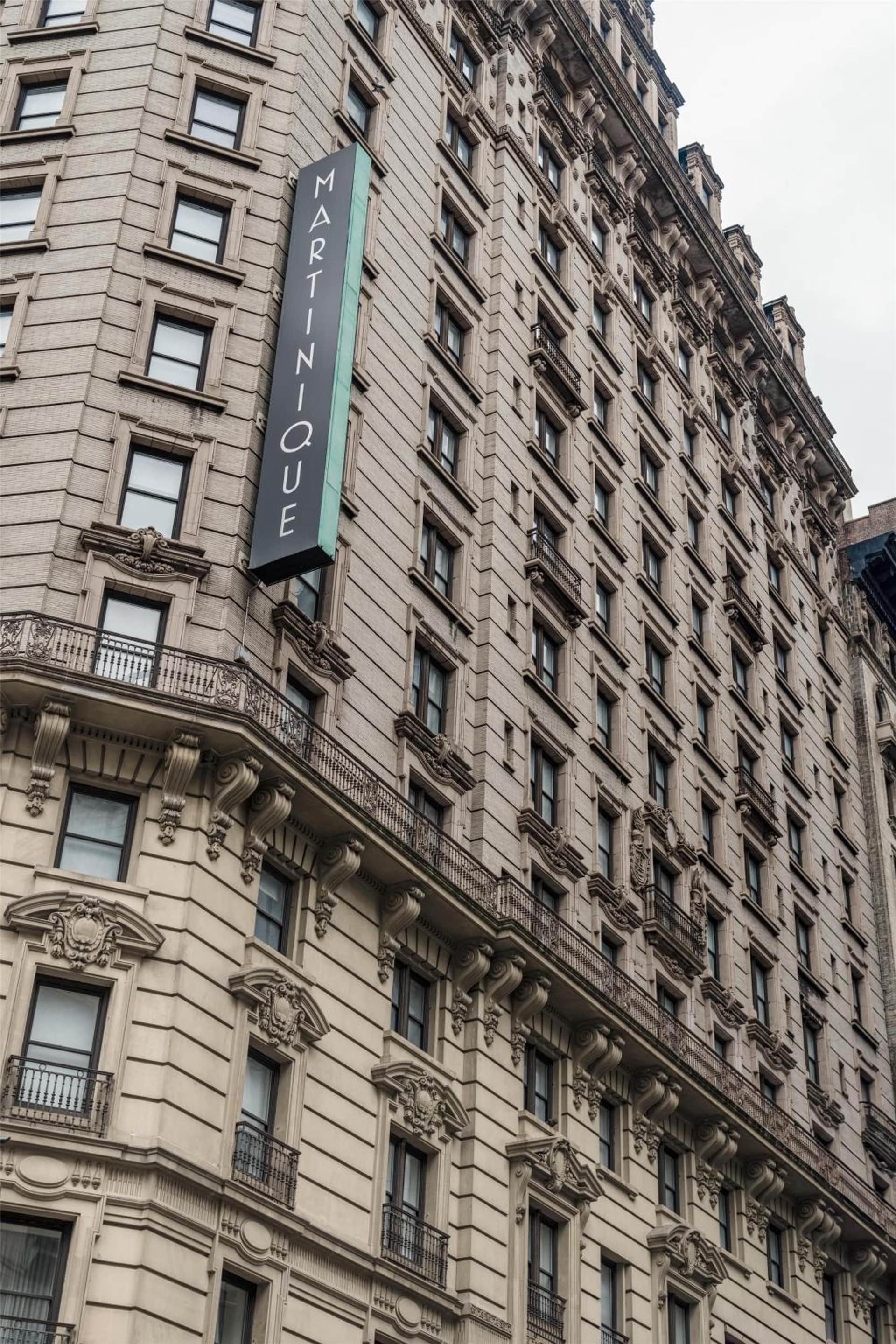 Martinique New York On Broadway
