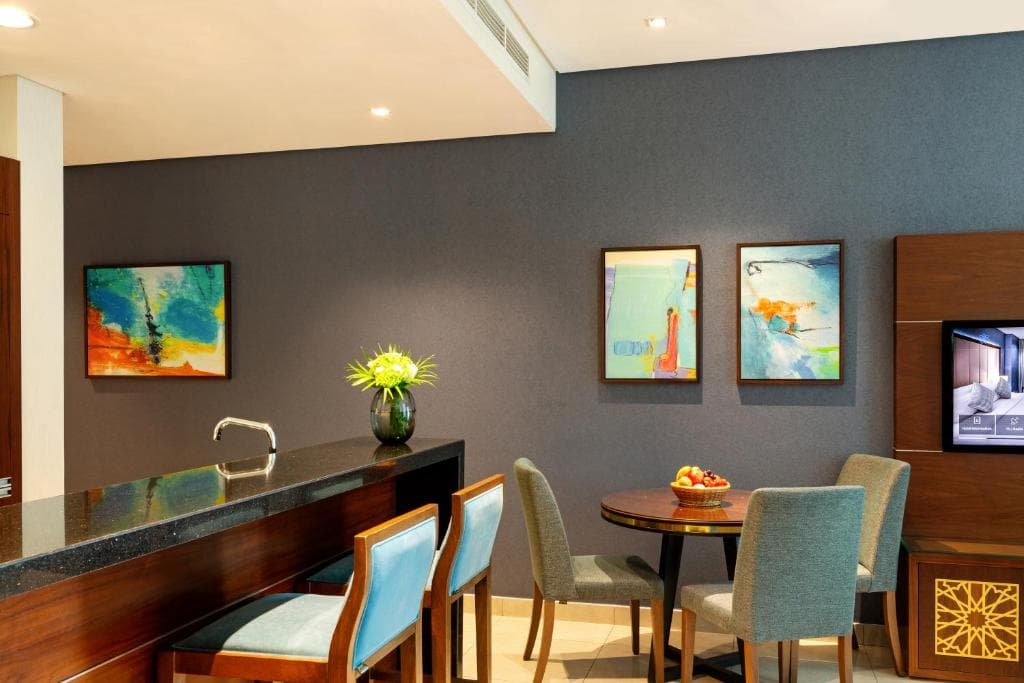 Royal Continental Suites Business Bay