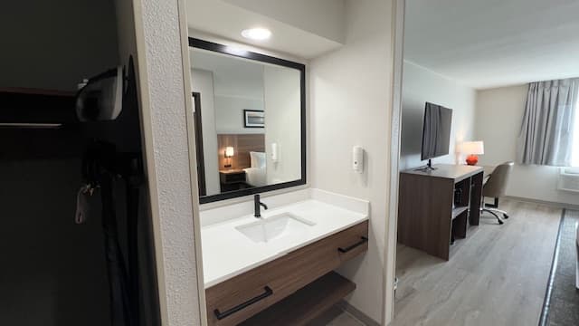 Quality Inn Midland South I-20