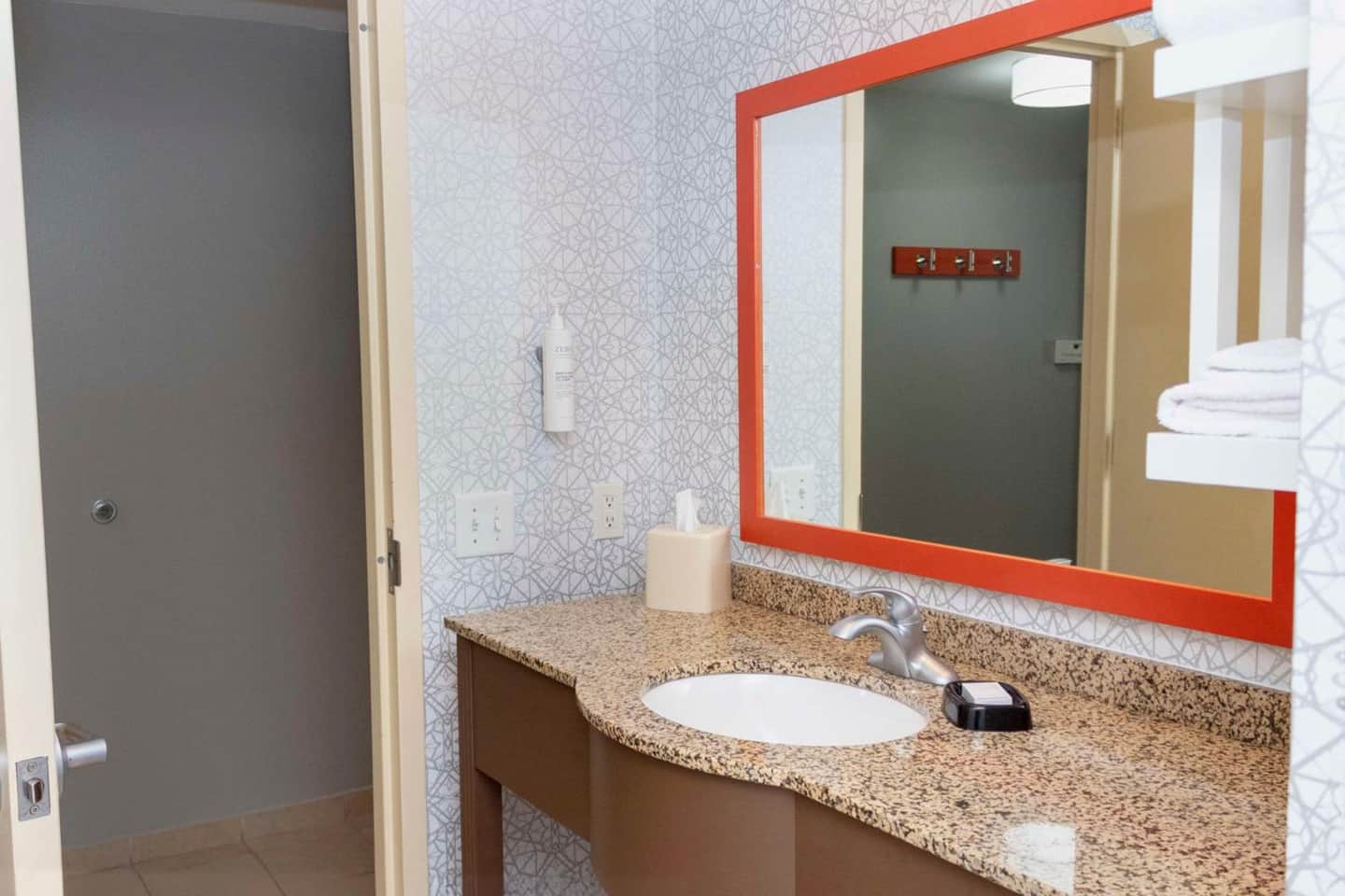 Hampton Inn & Suites Riverton