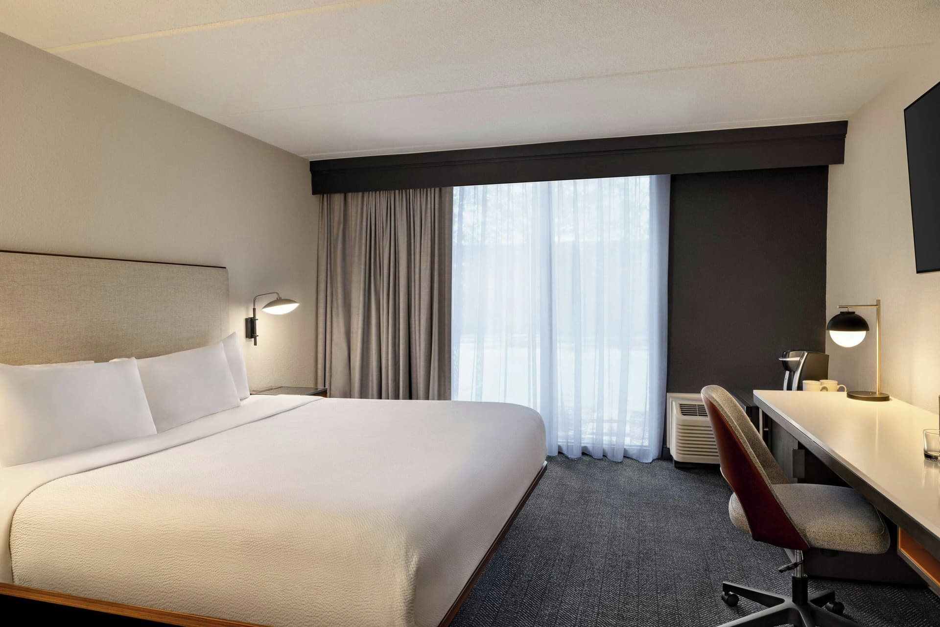 Courtyard by Marriott Atlanta Northlake