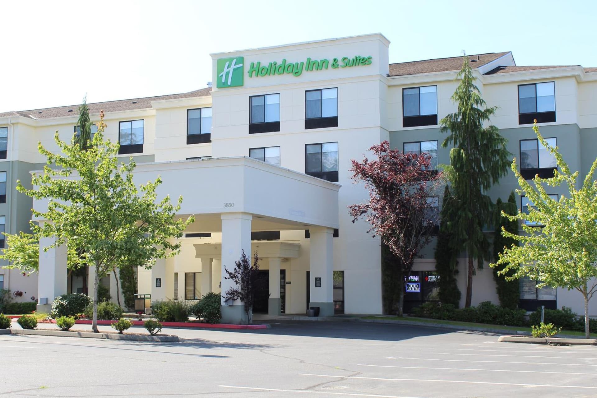Holiday Inn & Suites - Bothell