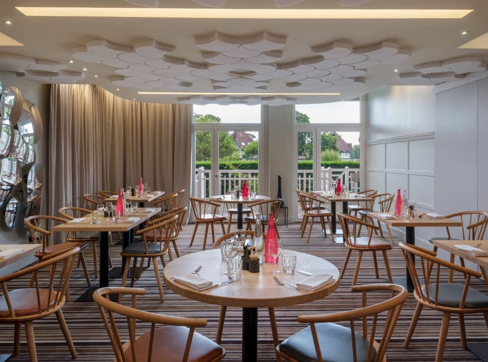 Hôtel Renaissance Hippodrome de Saint-Cloud