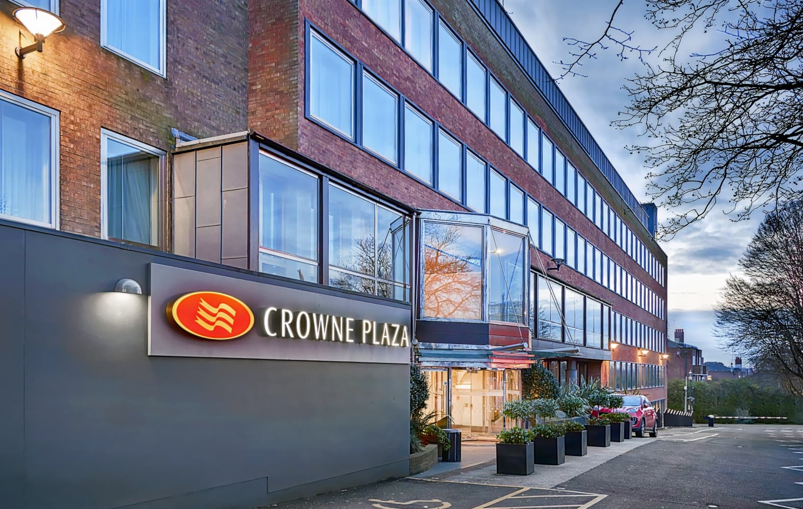 Crowne Plaza London Ealing by IHG