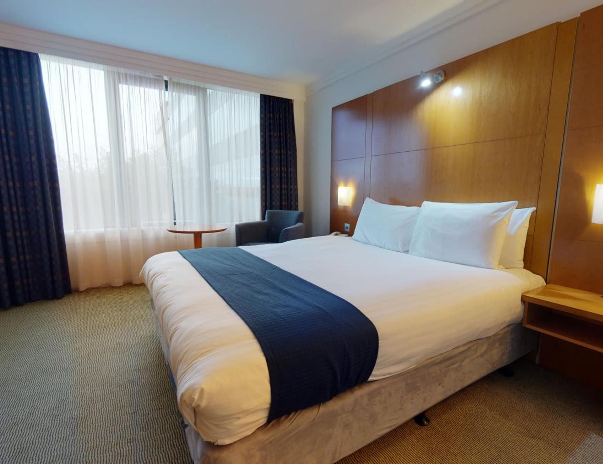 Holiday Inn Milton Keynes Central, an IHG Hotel