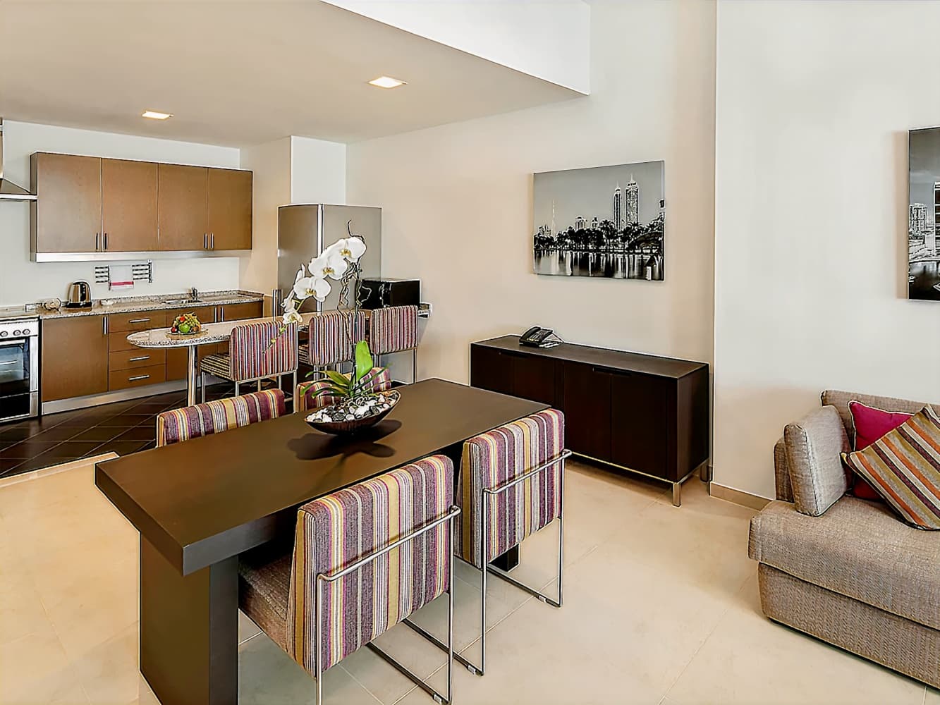 Aparthotel Adagio Premium Dubai Al Barsha