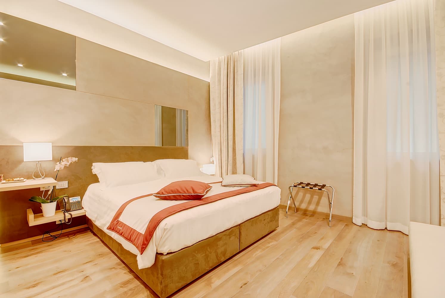 Sun Suite Luxury Pantheon