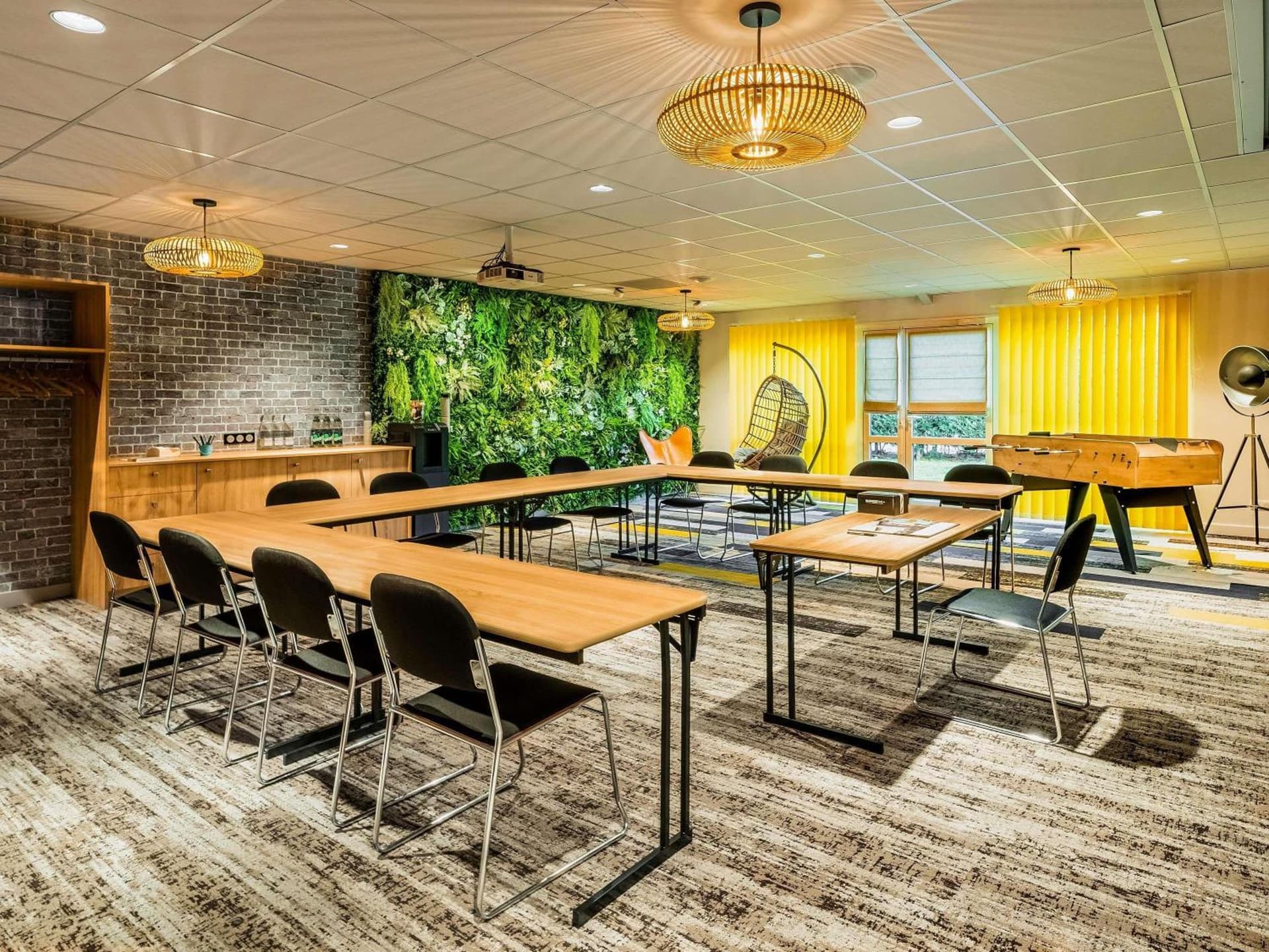 Mercure Lyon Est Chaponnay Hotel