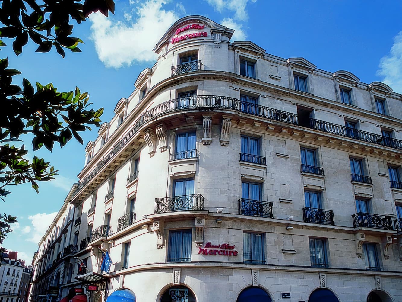 Mercure Nantes Centre Grand Hotel Hotel