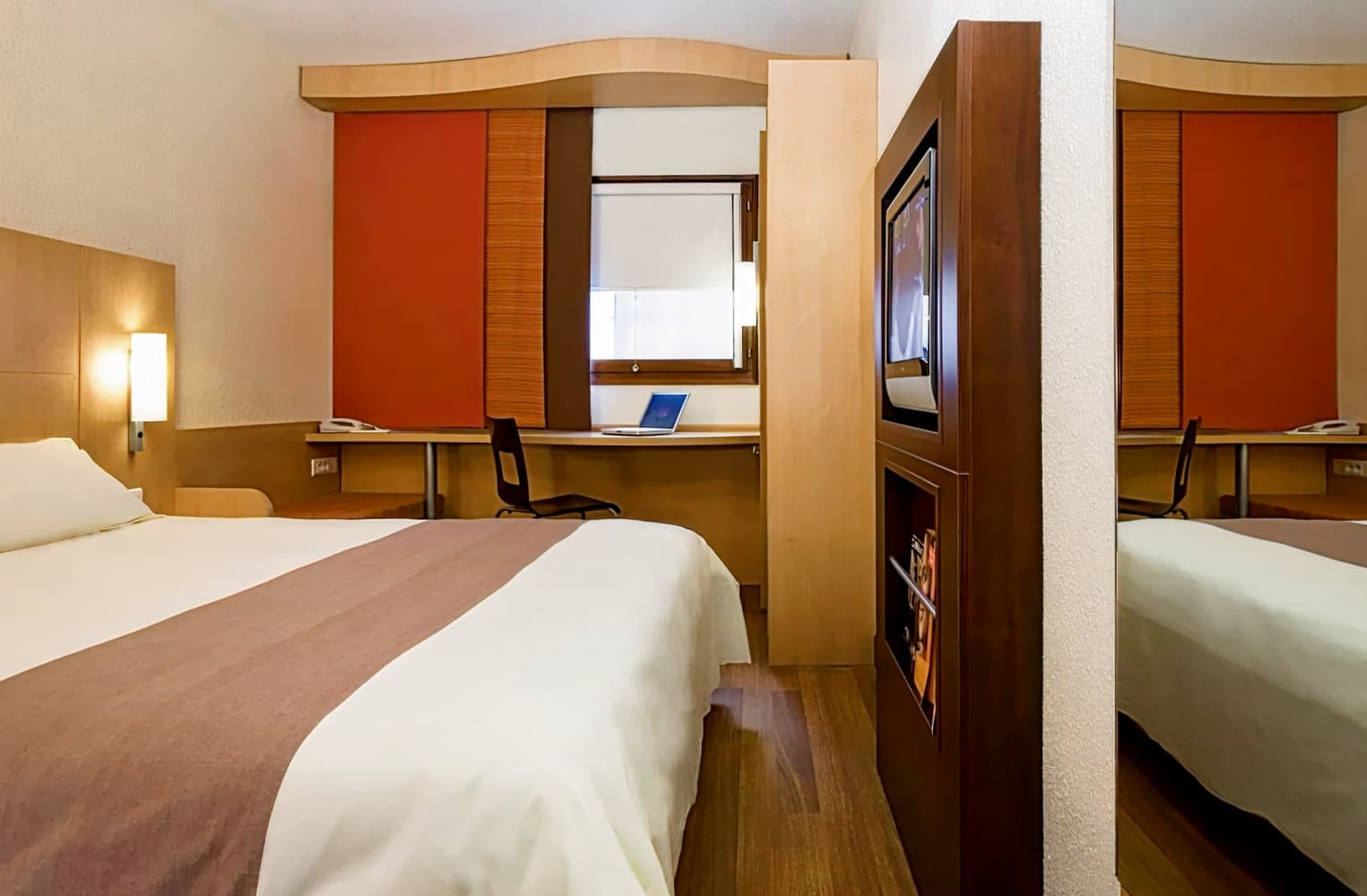 ibis Paris Pont de Suresnes