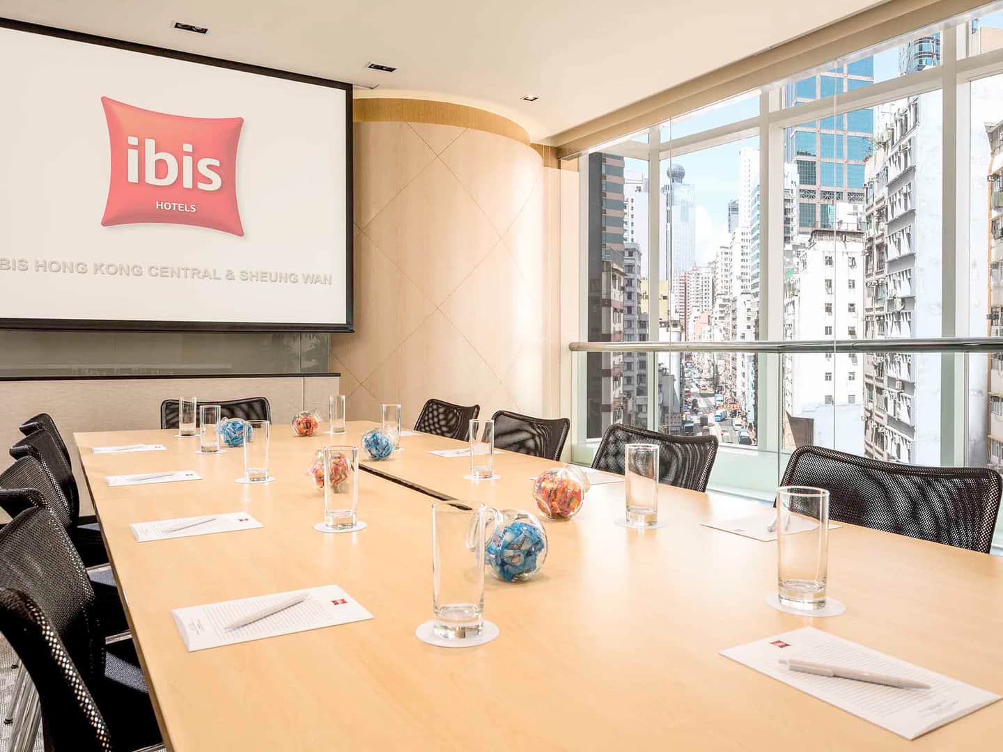 Ibis Hong Kong Central and Sheung Wan Hotel
