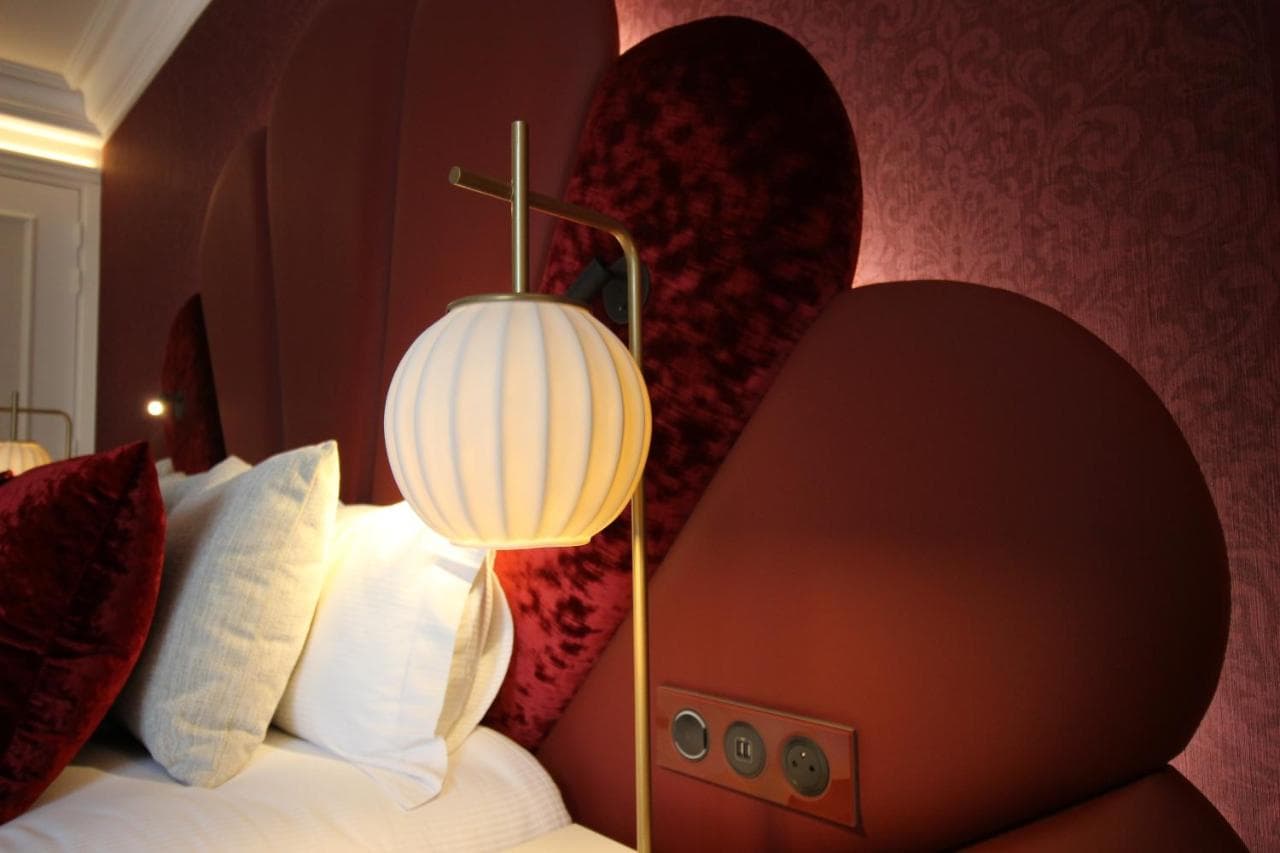 A hotel experience for Valentine's Day 2025!